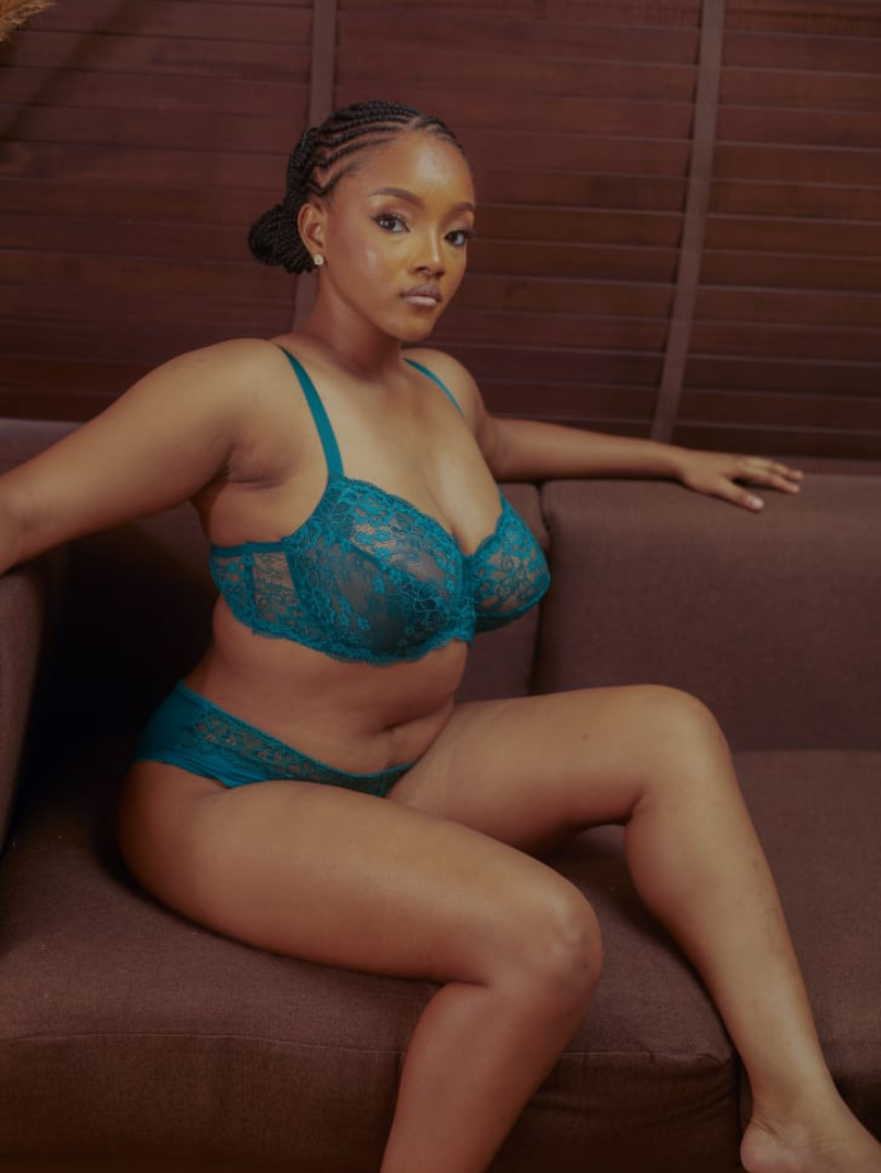 Akanke lace bra in teal